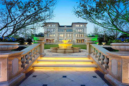 升华SOHO公寓1室1厅1卫35万47m2精装出售